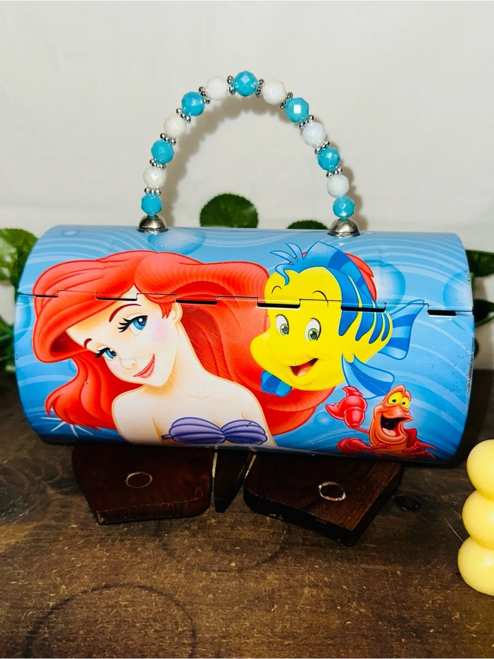 Disney Little Mermaid Ariel Flounder Tin Purse